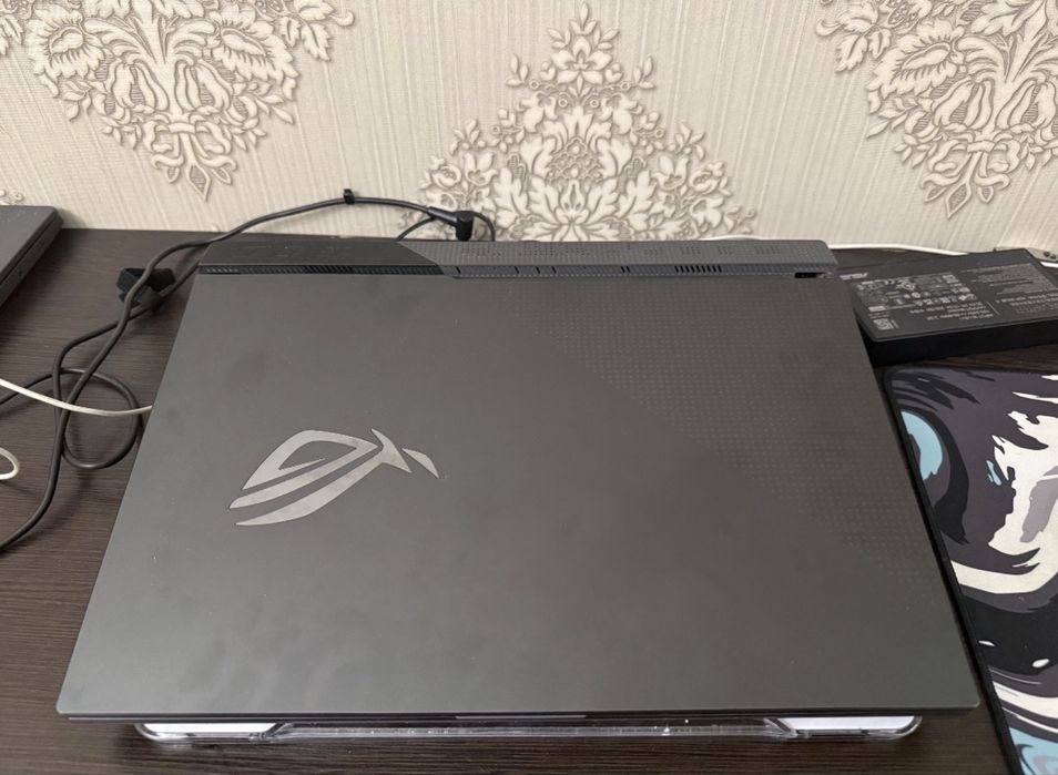 Ноутбук asus rog strix
