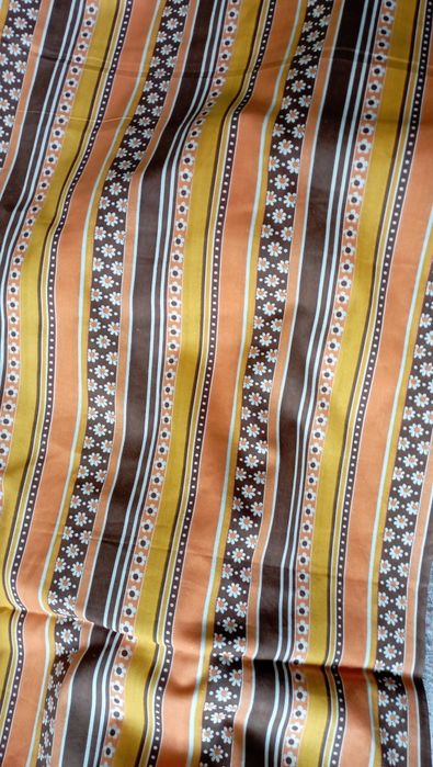 продам ткани -штапель, х/б, трикотин, шелк, плащевка