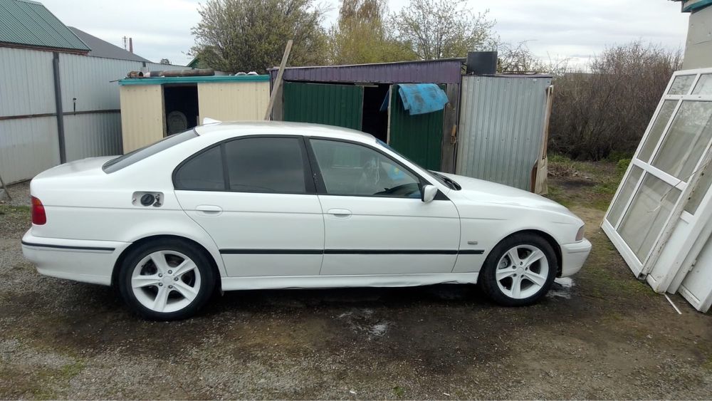 Bmw 528 в хорошем состоянии
