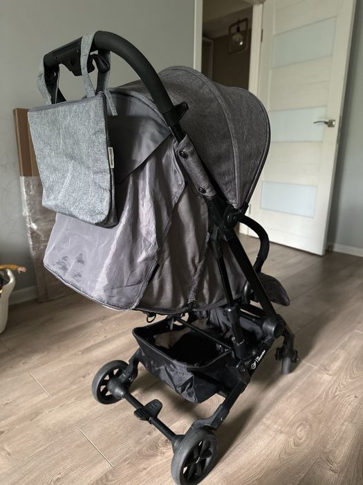 Продам коляску Easy Walker Buggy XS