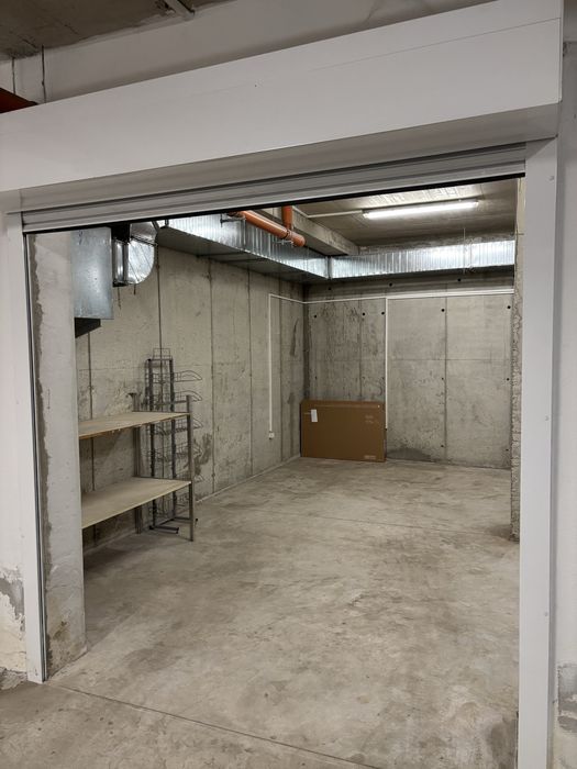 Дава се под наем Гараж / Паркомясто в София, Слатина - 22 кв.м за 216.75 € - Снимка #2