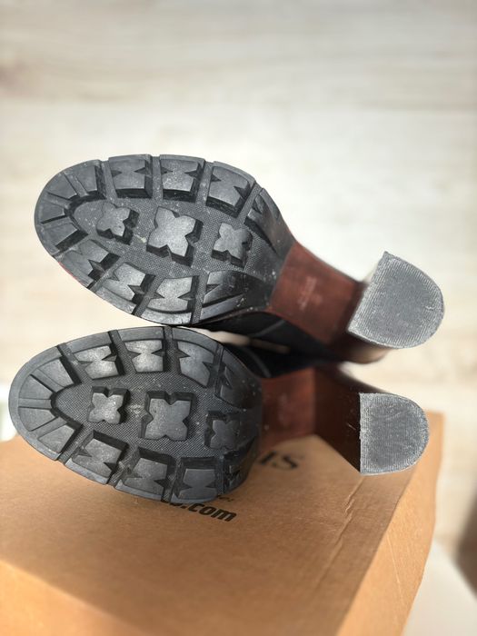 Дамски боти от естествена кожа Daris