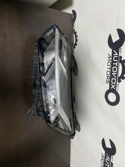 Far stanga Dacia Logan 3 Sandero 3 an pana la 2023