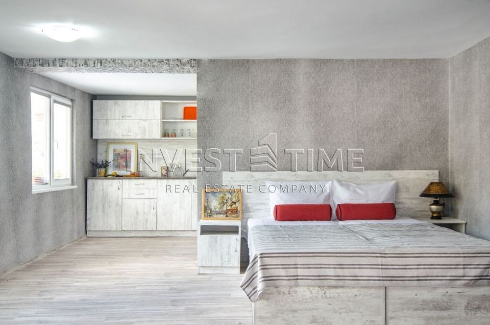 Къща за гости с отличен рейтинг в централната част на с. Кранево