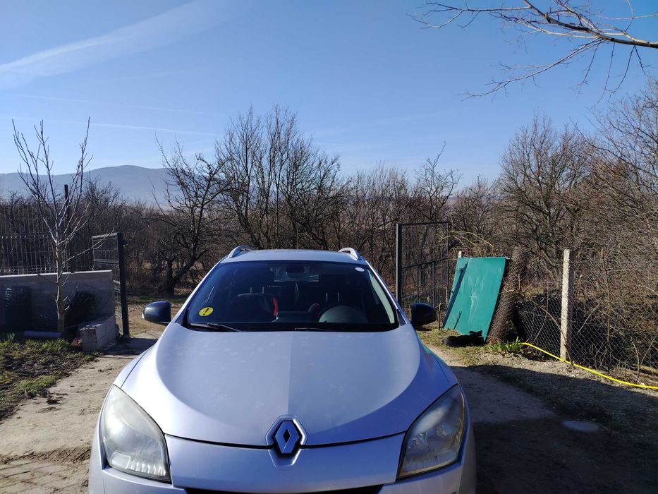 De vanzare autoturim