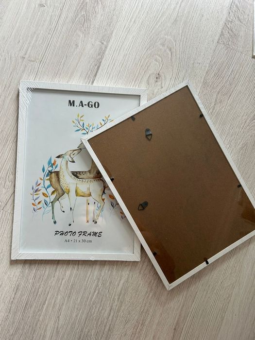 Продам новые фоторамки 21*30