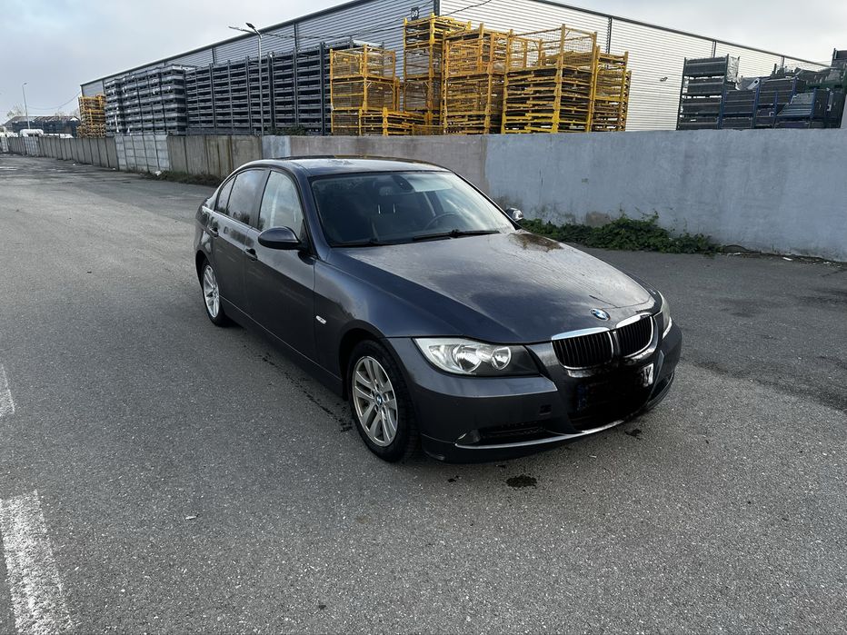 Bmw e90. 2.0i 170 cai