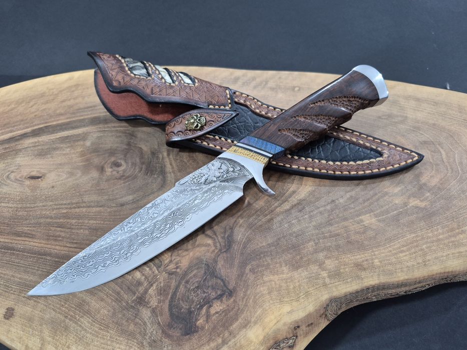 Ръчно изработен ловен нож дамаска стомана с кожена кания LN432