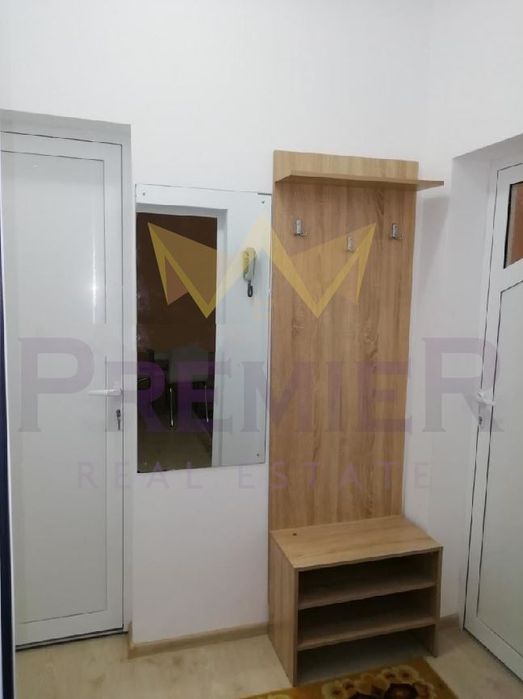 Дава се под наем Двустаен апартамент в Варна, Център - 55 кв.м за 357 € - Снимка #2