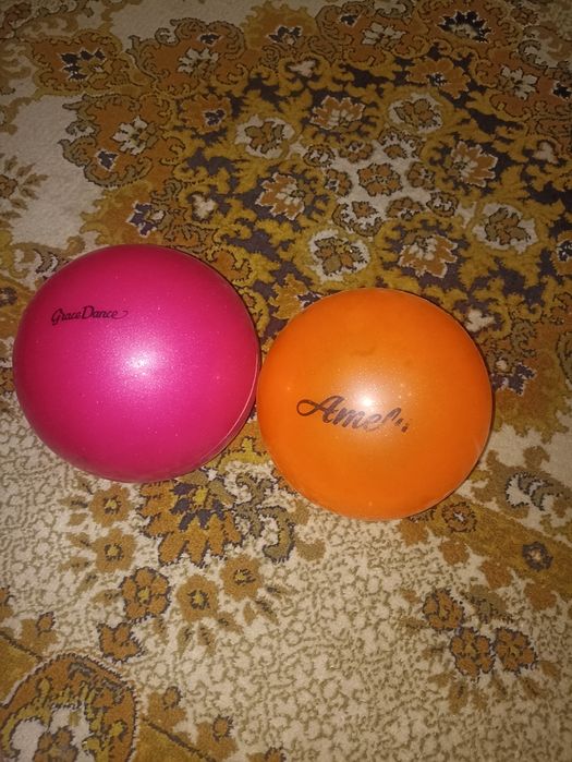 Мяч для гимнастики