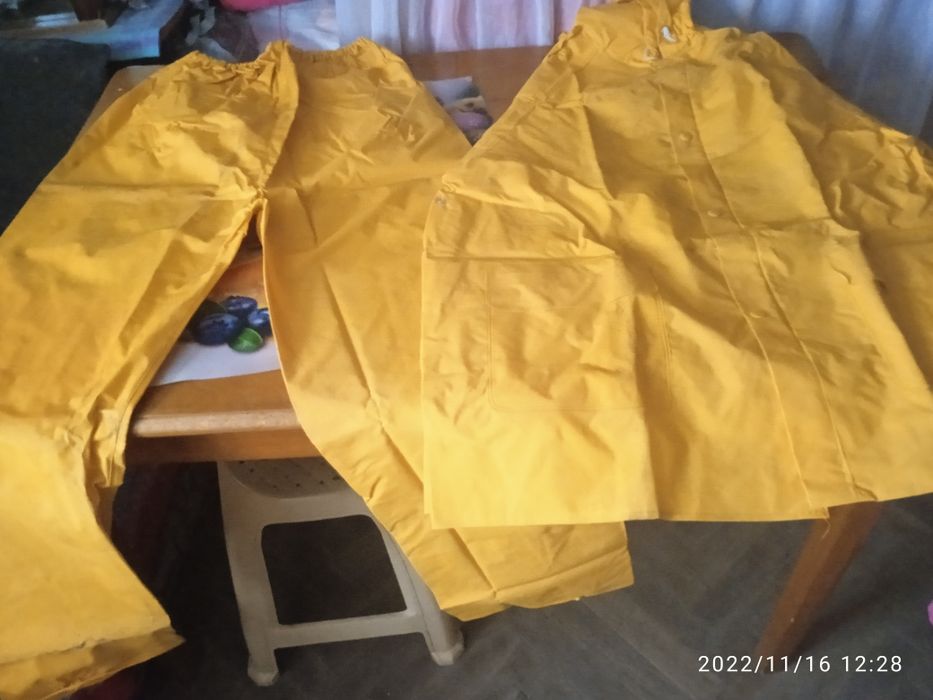 Salopete complete de plaoaie