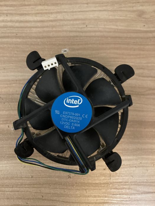 Продам процессор CPU Pentium G4560 Kaby Lake