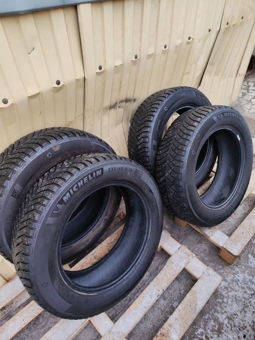 Michelin SUV 18 размер 235 60