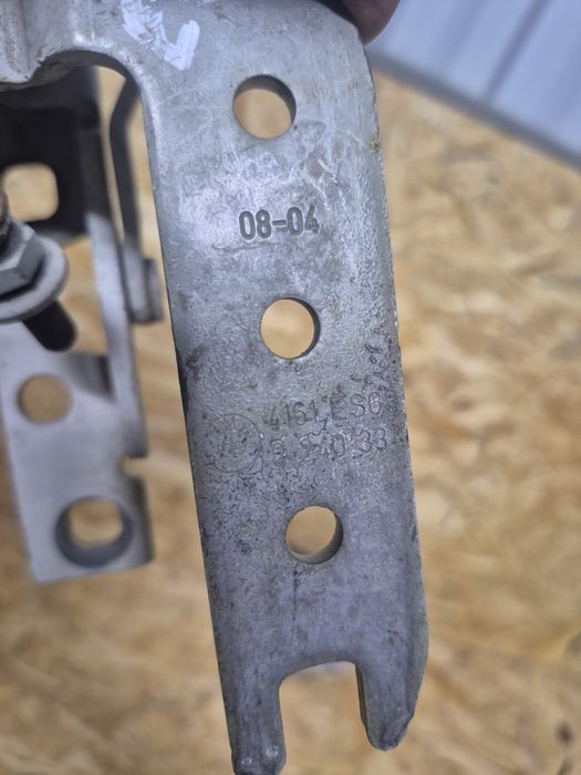 Петли капота Bmw E65 66