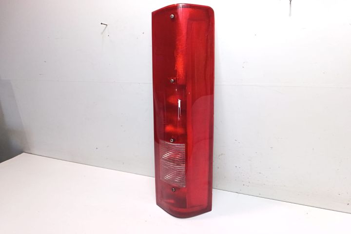 Lampa / Tripla stop dreapta pe aripa IVECO Daily  seria