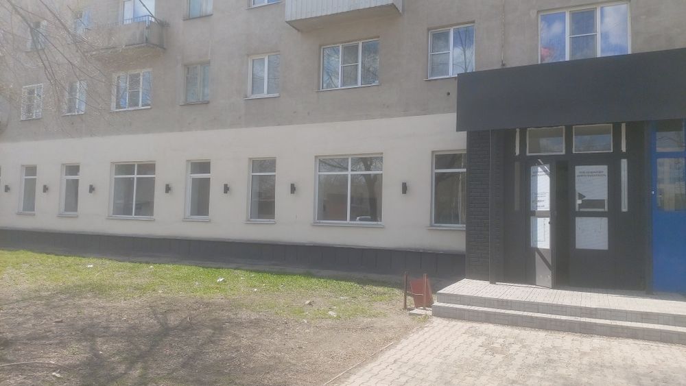 Сдаётся в аренду медицинский центр.