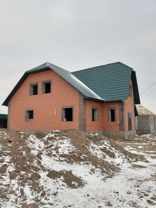 Продам дом с черновой отделкой