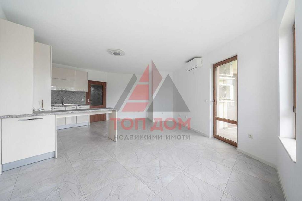 Продава се Тристаен апартамент в Варна, м-т Траката - 100 кв.м за 2280 €/кв.м - Снимка #2