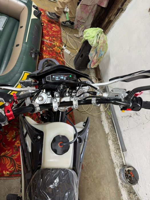 Мотоцикл Эндуро SYCMCC