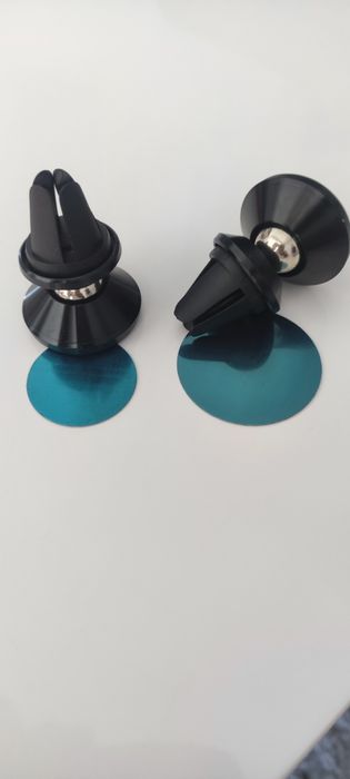 Suport magnetic auto pentru telefon și gadget