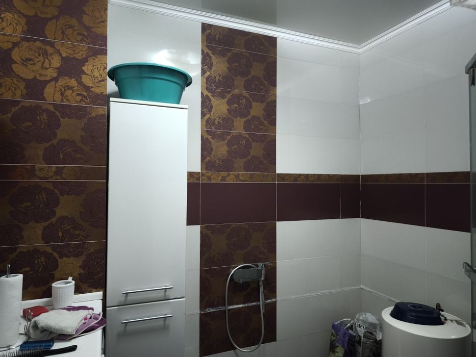 Отдам кафель, демонтаж и самовывоз