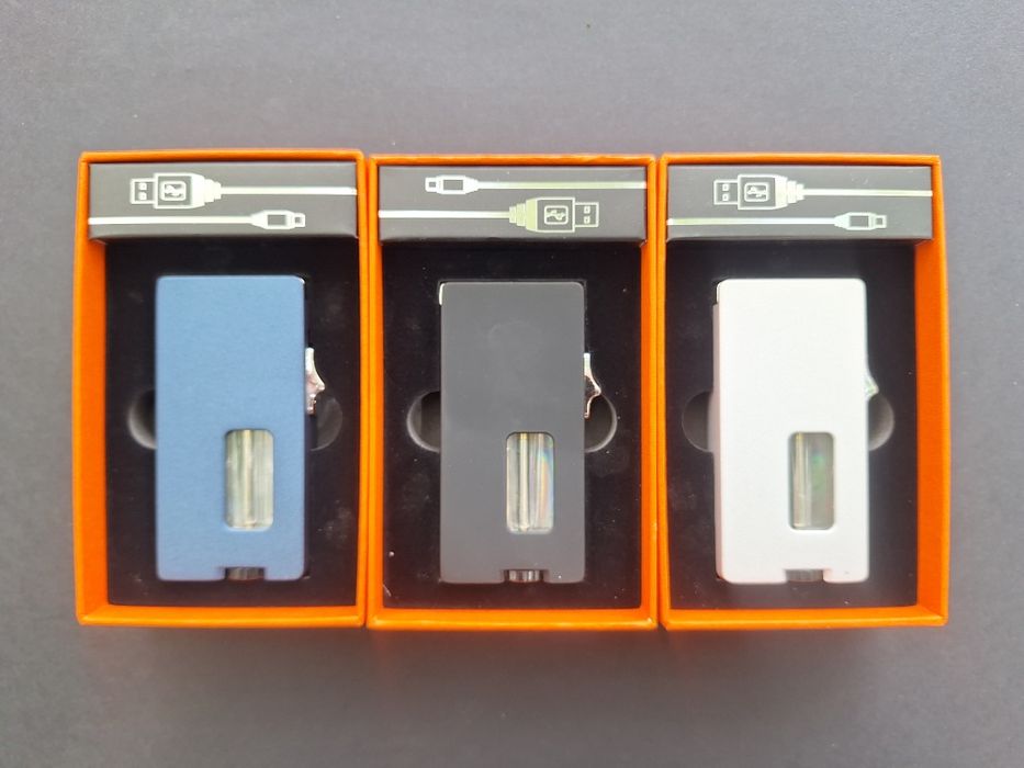 Сензорна газова запалка-три цвята