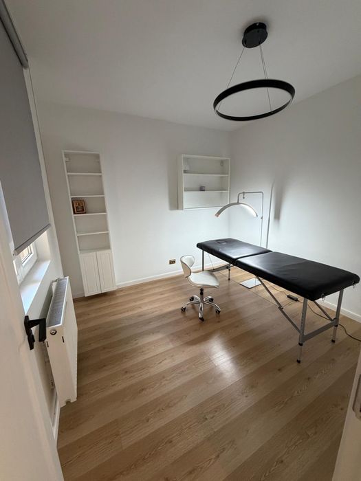 Inchiriez camera Premium in Clinica,Floreasca-Extensii gene/Tehnician Unghii