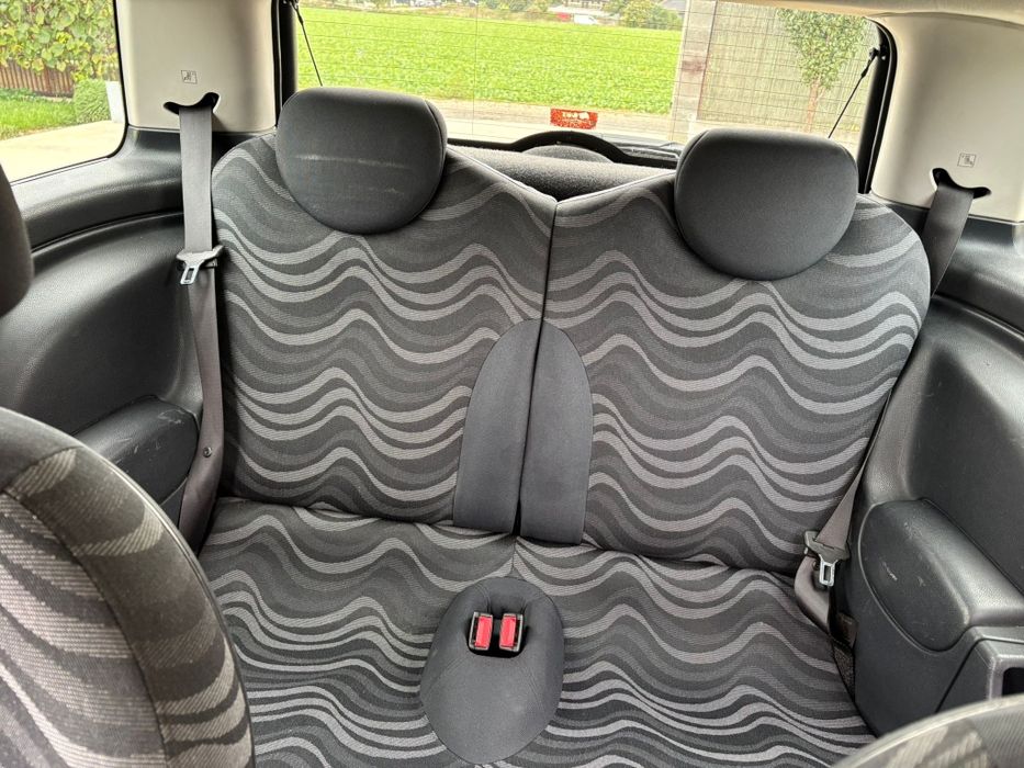 Mini Cooper One 1.6 Benzina 2003 90Cp