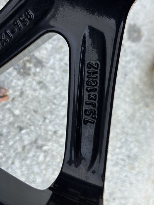 Джанти ALUTEC R18 5x112+гуми