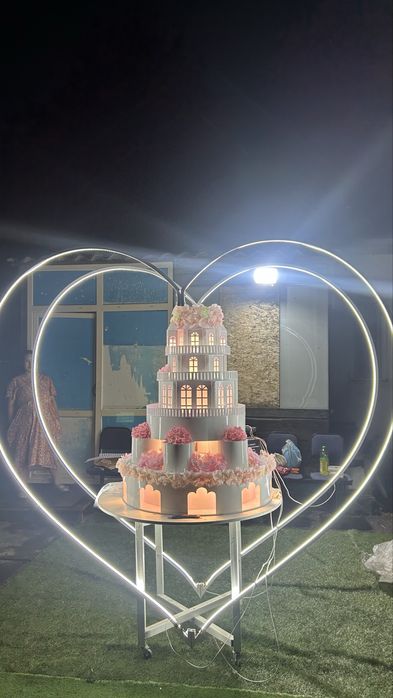 продается муляж торта