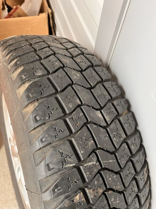 Продам запаску на лексус рх300