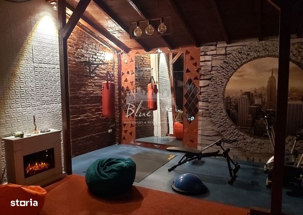 Apartament 2 camere + pod amenajat, situat pe Str. Ștefan cel Mare