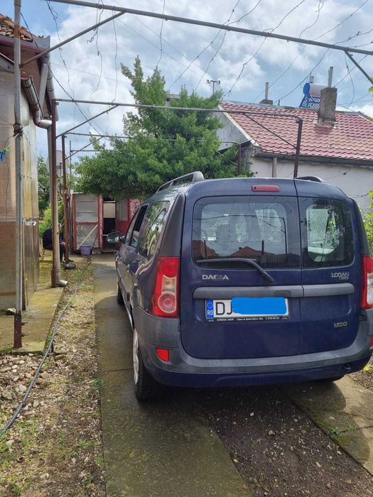 Vand Dacia Logan MCV 7 locuri