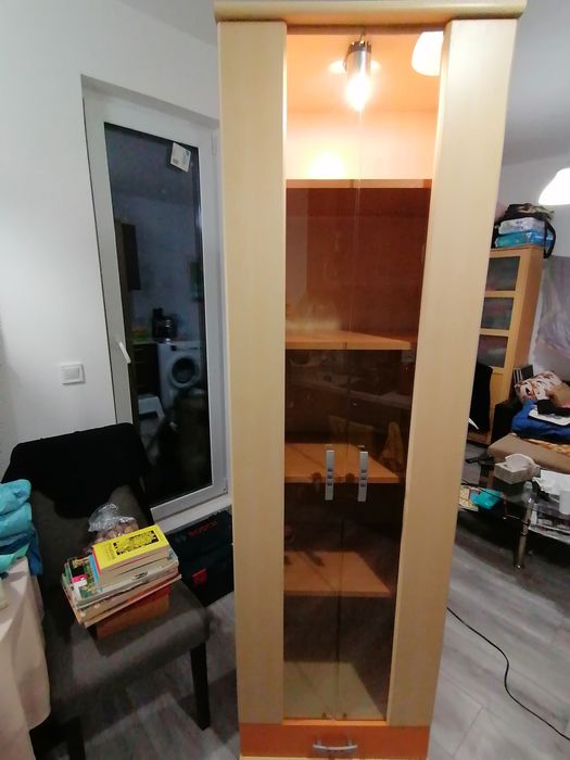 Шкаф/Библиотека/Секция с осветление