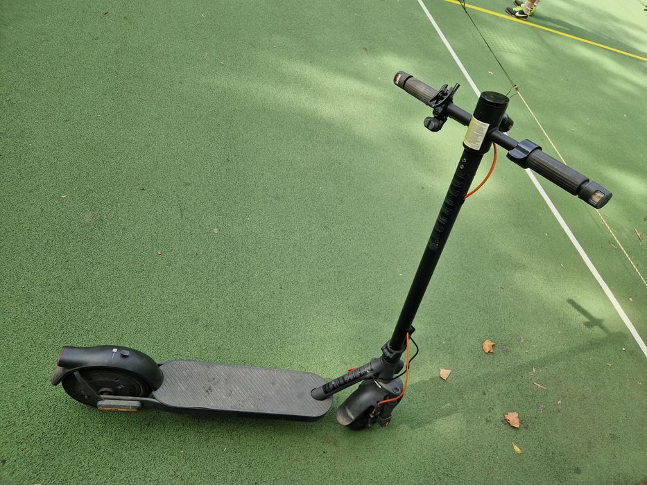 Trotineta Xiaomi Scooter Elite New