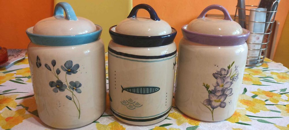 Керамични кухненски контейнери, буркани за съхранение - 6 €