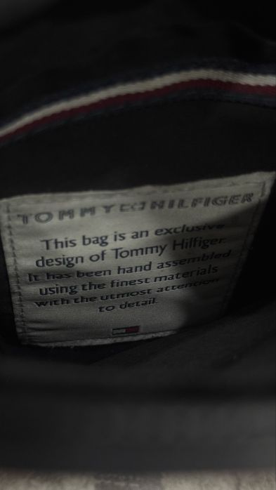 Tommy барсетка оригинал срочно