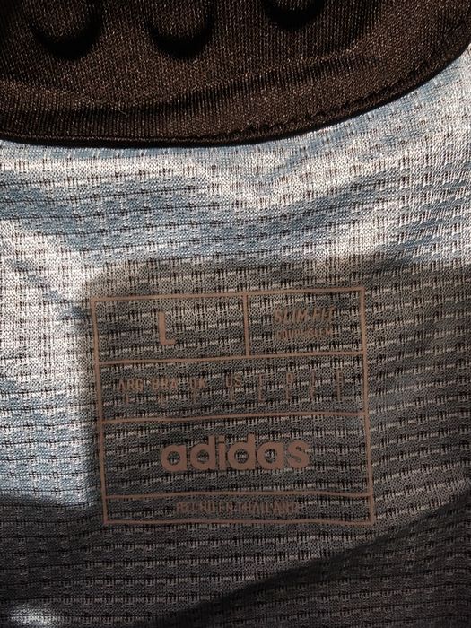 Adidas FC Bayern jersey L