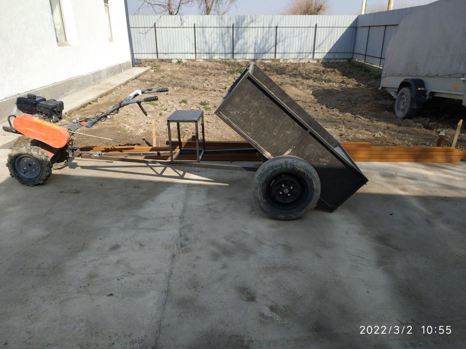 Мотоблок с прицепом.