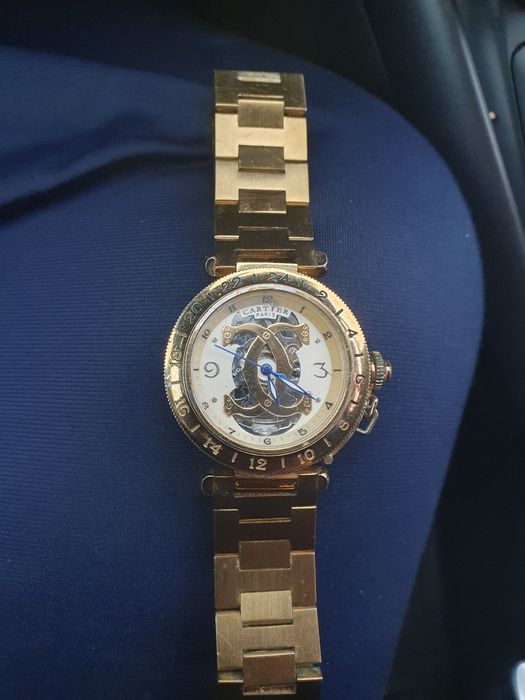 Vând ceas Cartier Paris metalic auriu