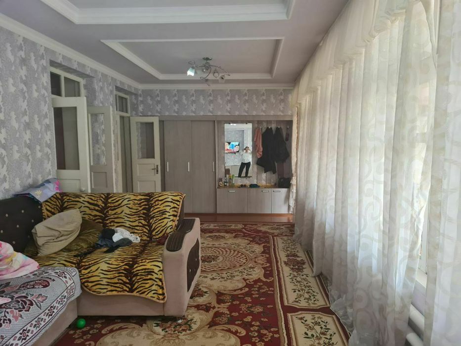 Сабзавот махалада участка сотилади