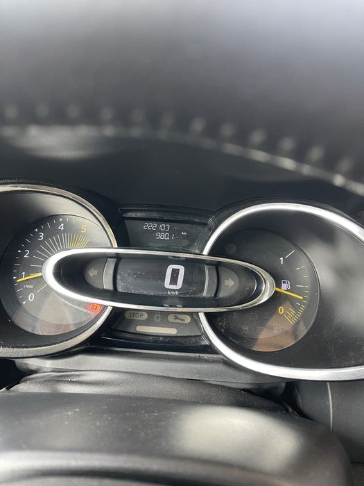 Renault clio 4 an fabricatie 2015  al doilea proprietar
