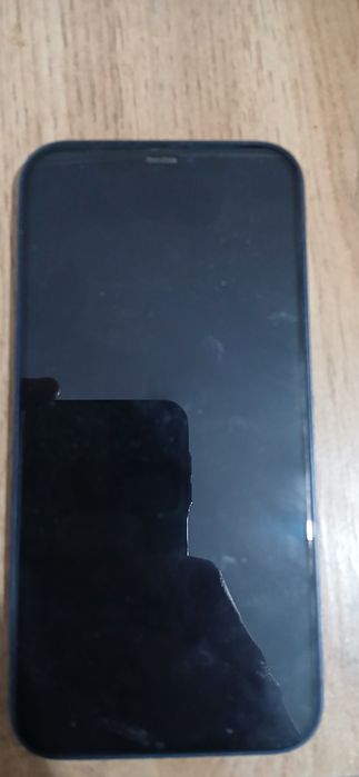 IPHONE 12 б/у в хорошем состоянии