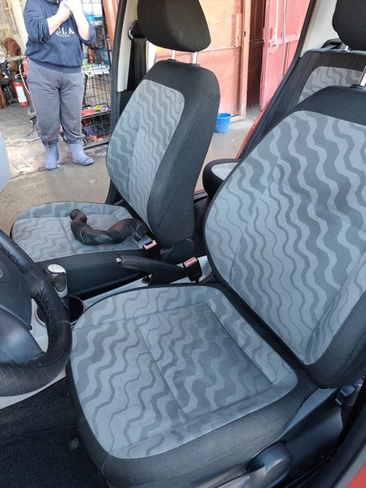 Skoda Fabia 1,2 benzină variante auto 140 mii km