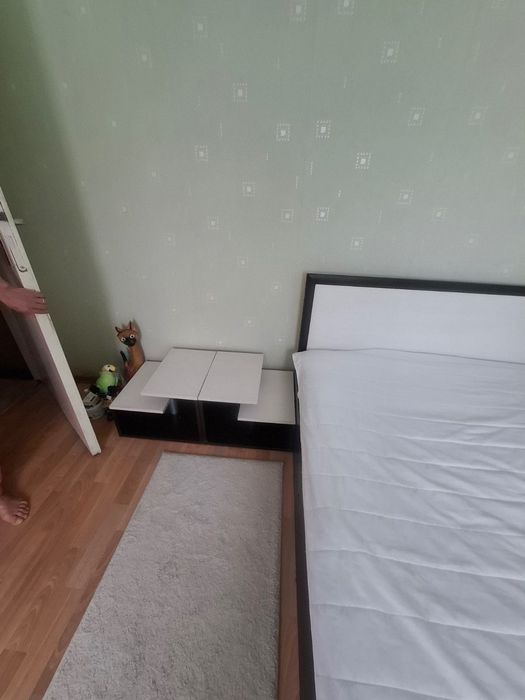 Спално обзавеждане 180