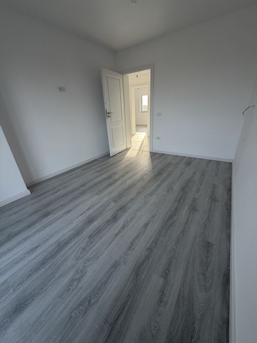 Casa tip duplex la cheie 120utili,5camere,2bai,asfalt+toate utilitatil