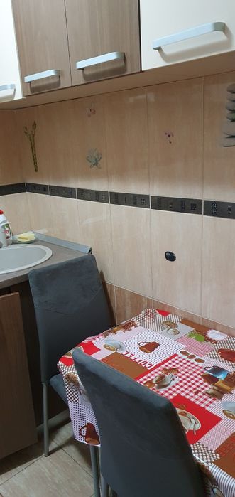 Vând Apartament Valea Roșie