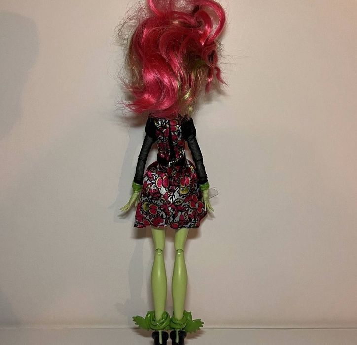Венера Monster high