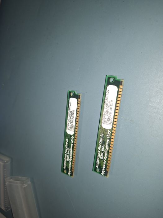 Memorii 2 x 1 Mb, anii 80-90, DRAM SIMM cu 30 pini