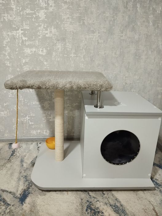 Mushuk uchun chiroyli uy.  Прекрасный домик для кошки.